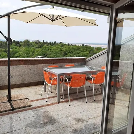 Apartment Lucija *