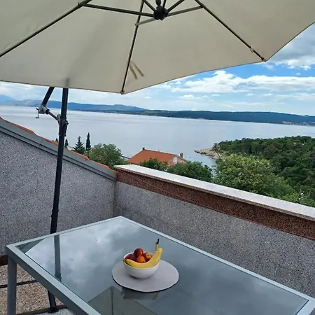 Lucija Apartment Dramalj