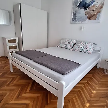 Lucija * Dramalj