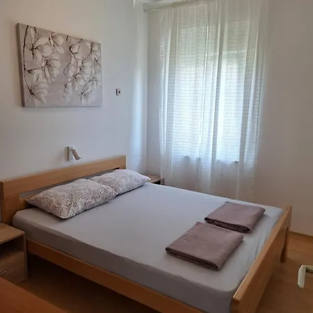 Lucija Apartamento