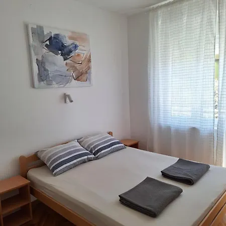 Apartamento Lucija