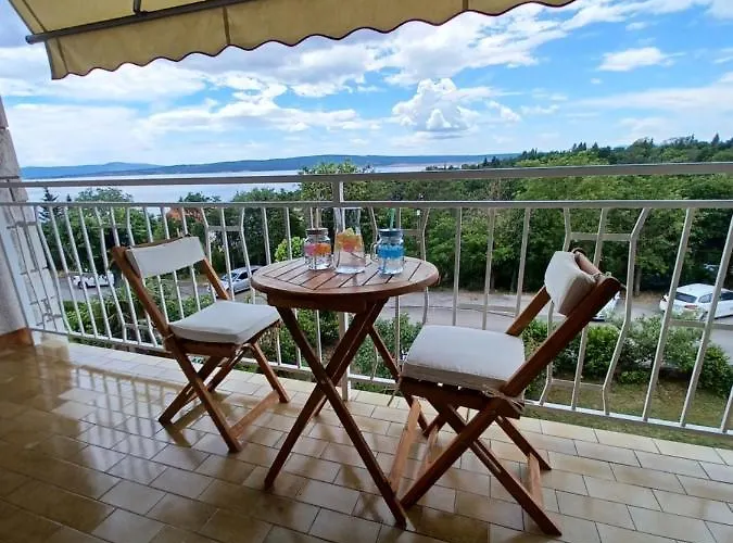 Lucija Appartement *